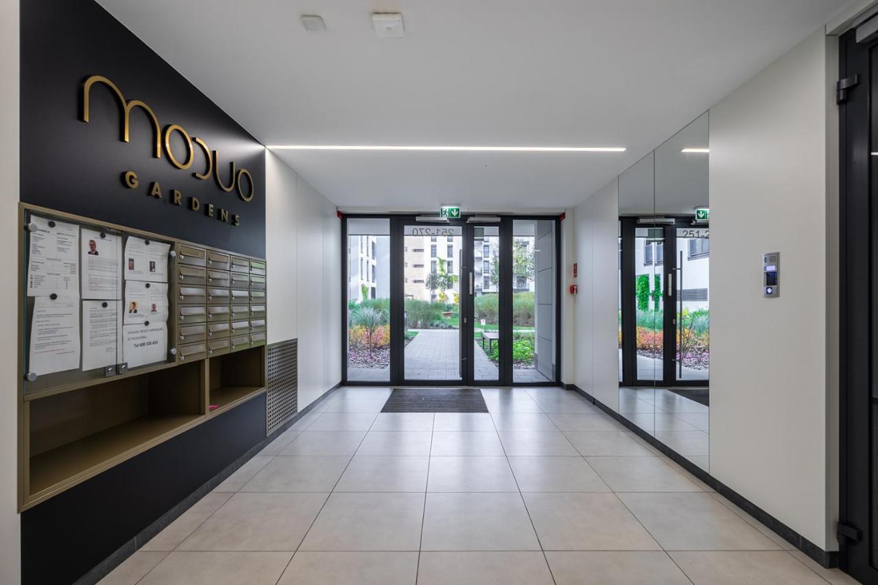 Leilighet Stylish Airport Business - Parking, Balcony - By Rentujemy