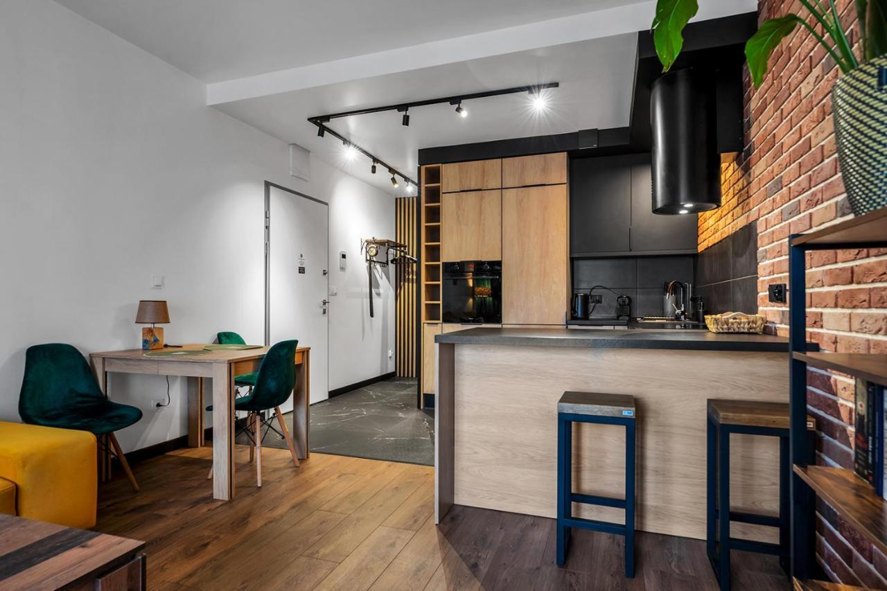 Stylish Airport Business - Parking, Balcony - By Rentujemy * Warszawa
